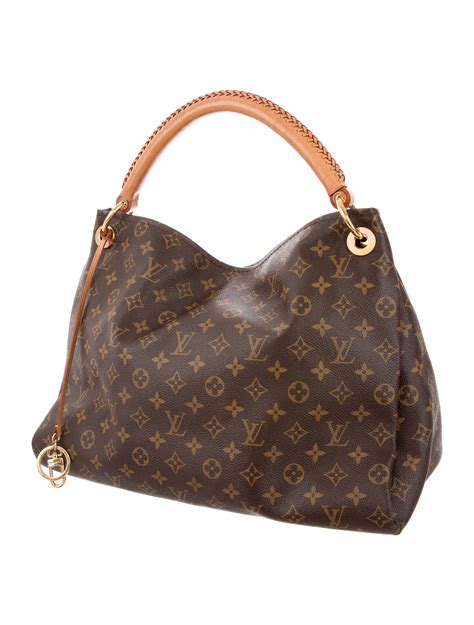 louis vuitton monogramming